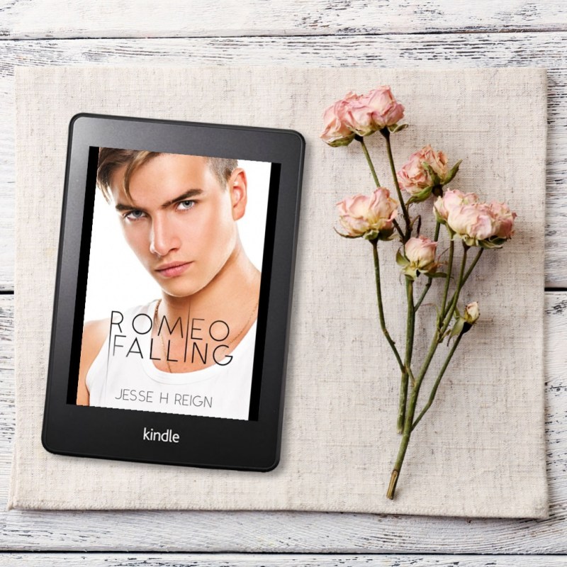 Romeo Falling by Jesse H&nbsp;Reign